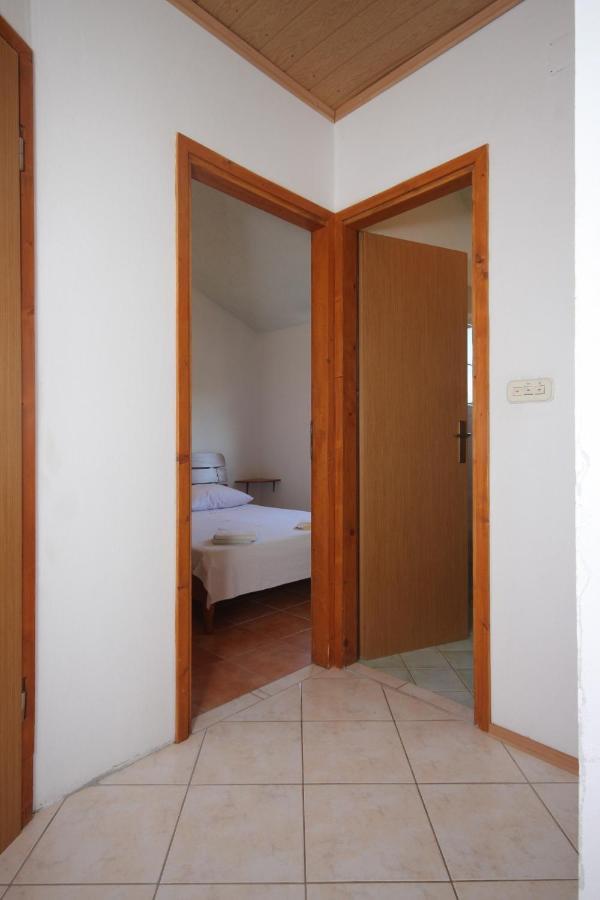 Apartments By The Sea Luka, Dugi Otok - 8182 Luka  المظهر الخارجي الصورة